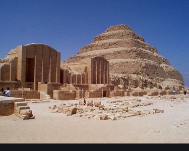 Saqqara Pyramid - Tutankhamon Tour